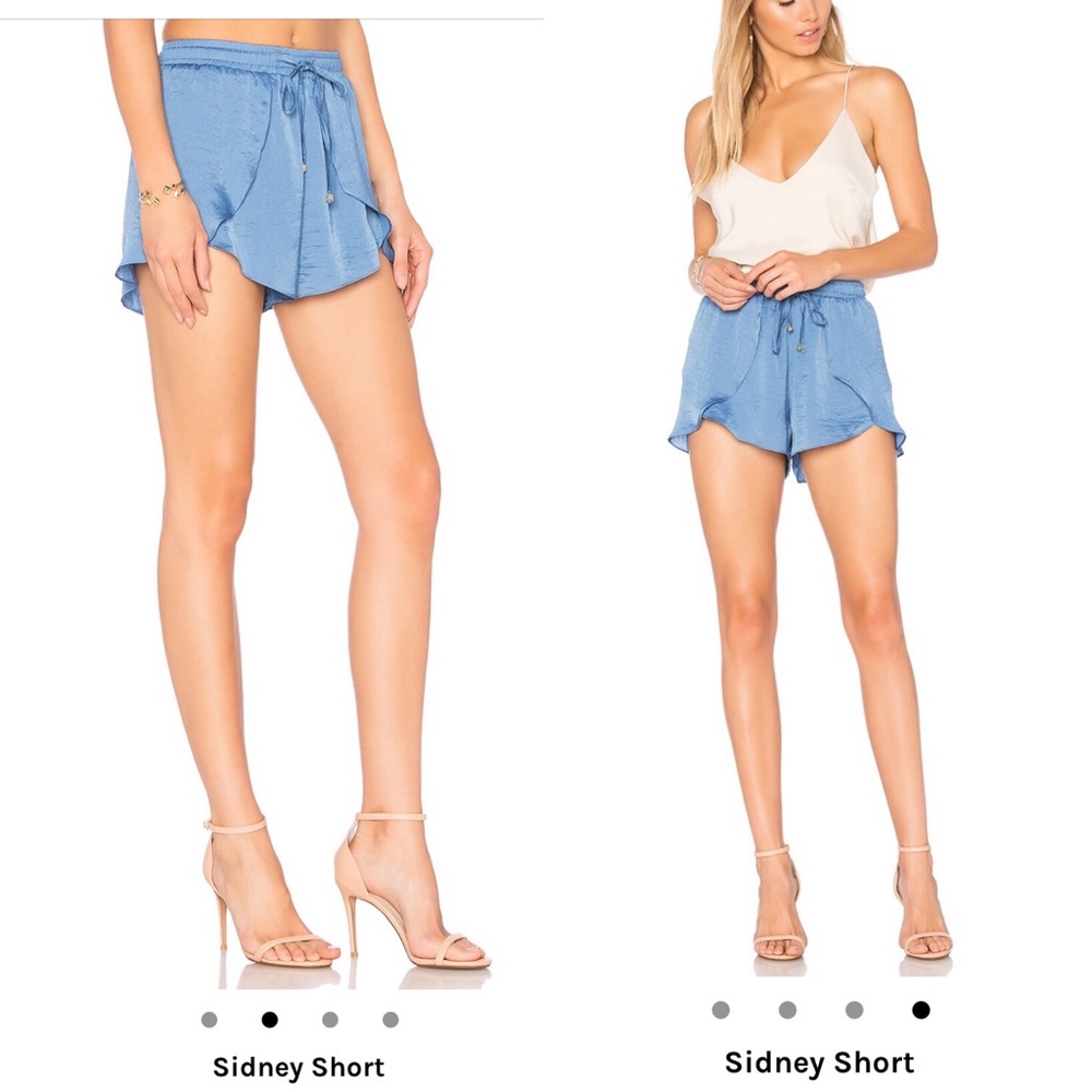HEARTLOOM silky shorts SMALL